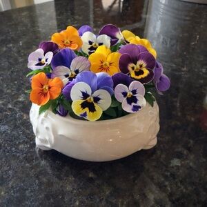 Vintage White Ceramic Flower Frog Vase Cottagecore Garden Shabby Chic 3.5”x 3.5”